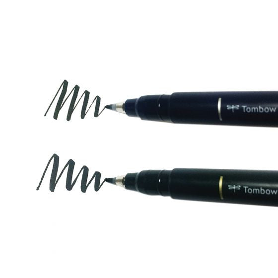 Tombow Fudenosuke Kalligrafiestifte – Pinselspitze, wasserbasiert, pigmentiert, 2er Set