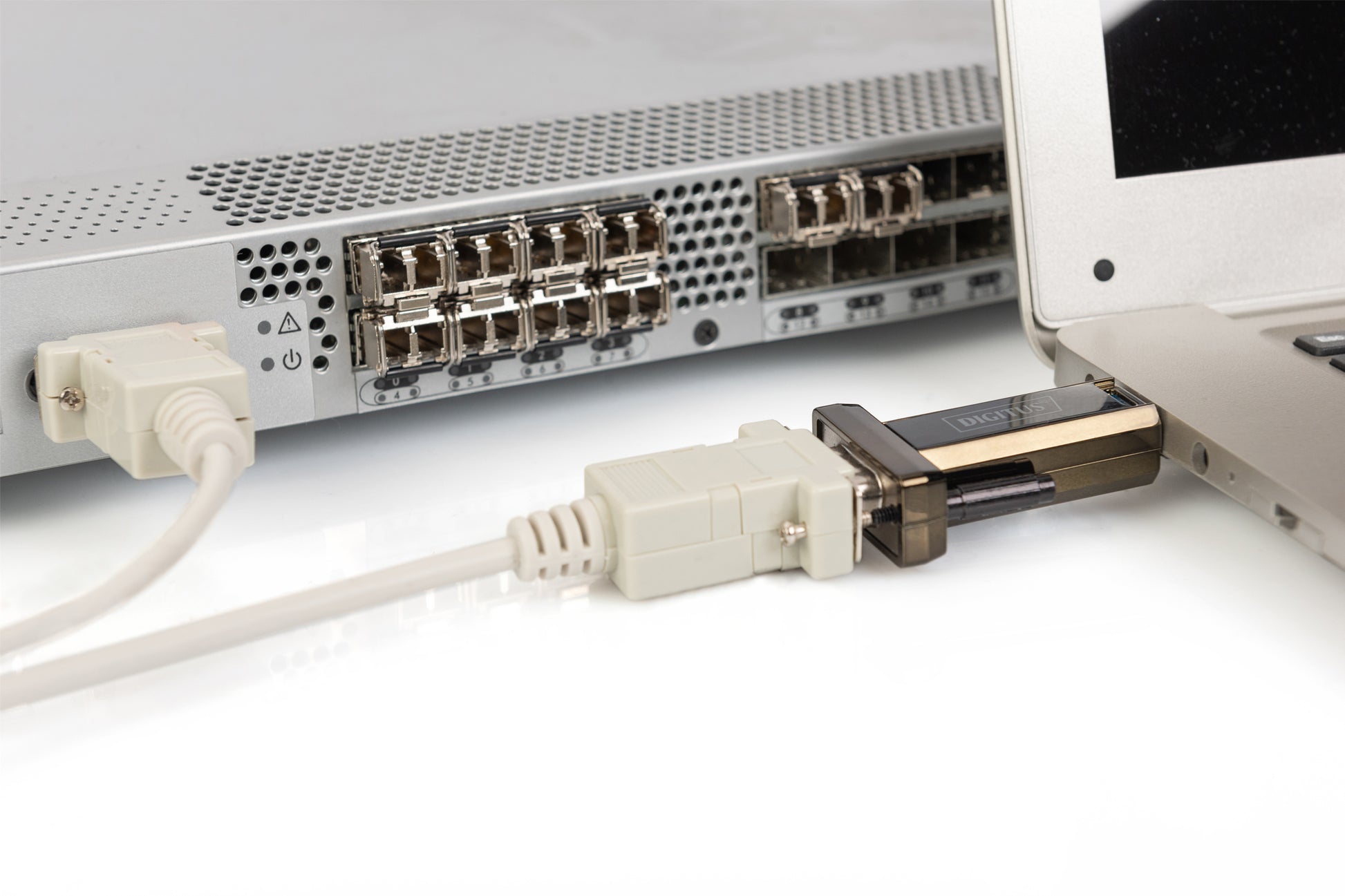 Digitus USB-A auf D-Sub 9 (Stecker) Adapter, USB 2.0, 80 cm, RS-232, inkl. USB-A-Kabel
