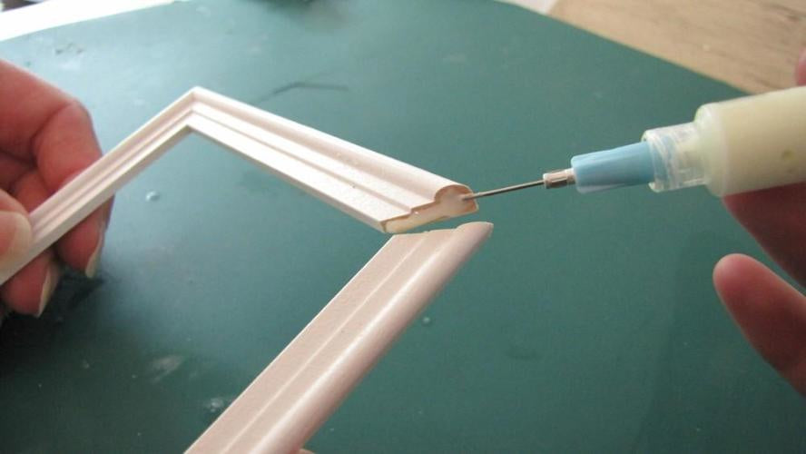 Deluxe Materials Spezialkleber – Transparent, für Kunststoff, Spender, Pin Point Spritzen-Set