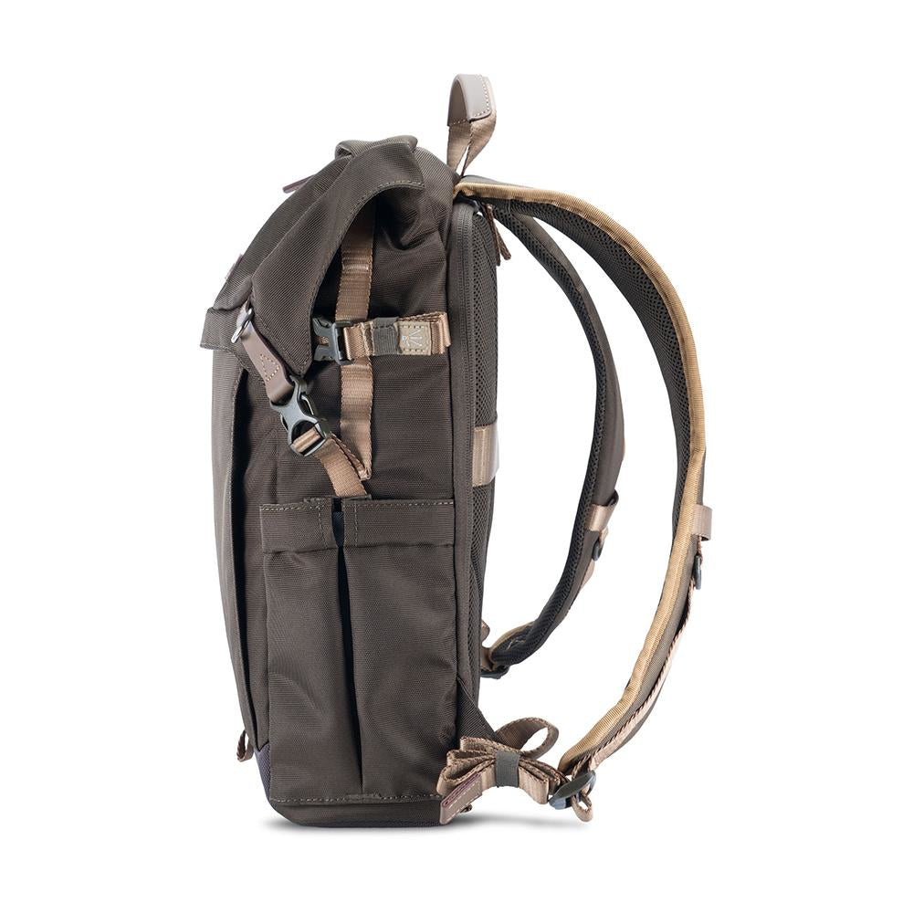 Vanguard VEO GO 42M KG Rucksack – 9,8 l, Tabletfach 9,7" – für VEO 2 GO-Stative – Khaki