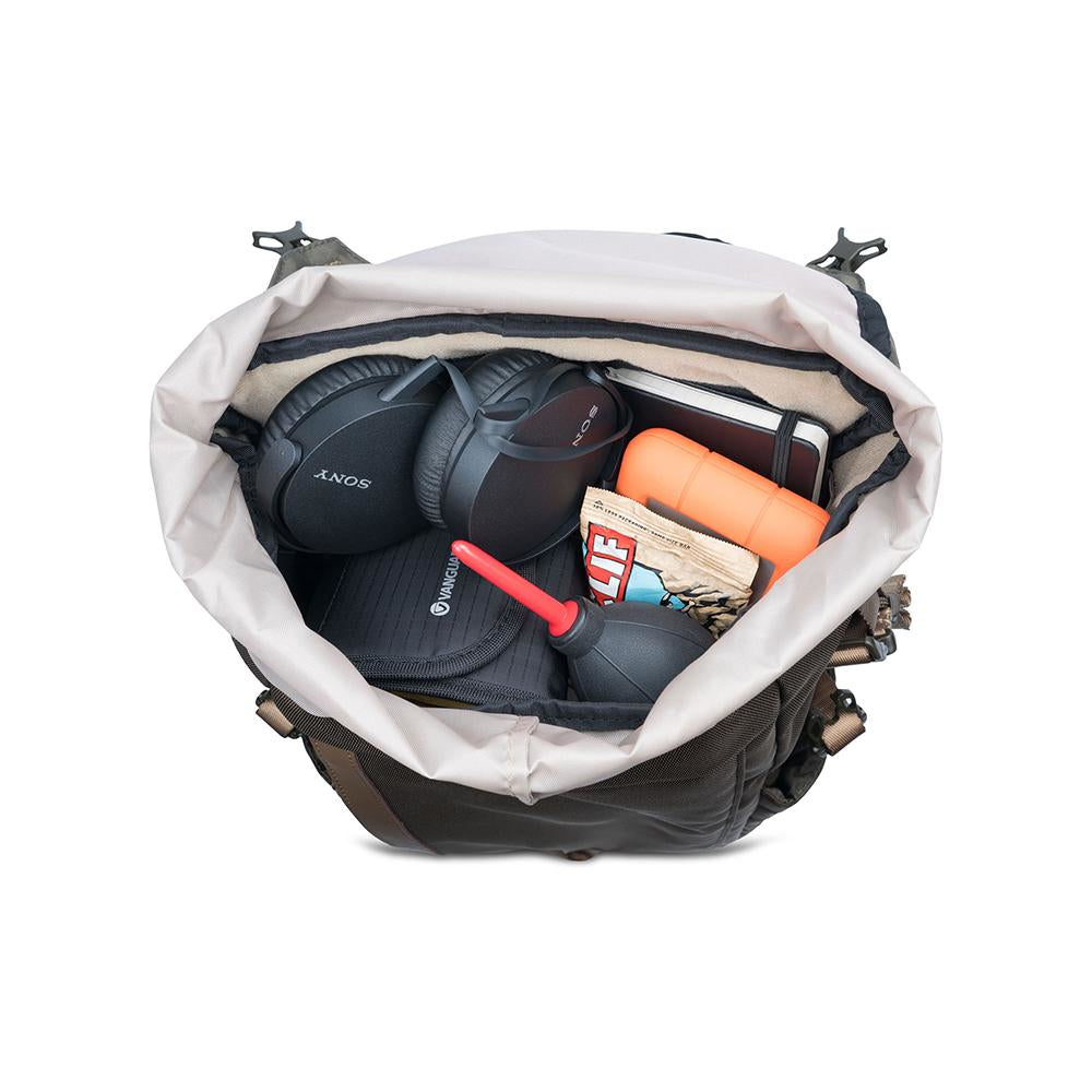 Vanguard VEO GO 42M KG Rucksack – 9,8 l, Tabletfach 9,7" – für VEO 2 GO-Stative – Khaki