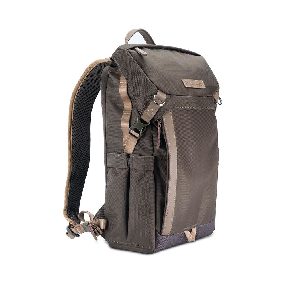 Vanguard VEO GO 42M KG Rucksack – 9,8 l, Tabletfach 9,7" – für VEO 2 GO-Stative – Khaki