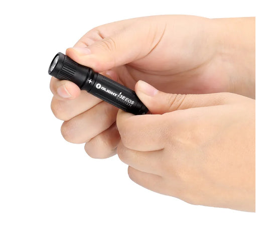Olight Taschenlampe I3E – 90 lm, 44 m, IPX8, AAA Batterie – Schwarz