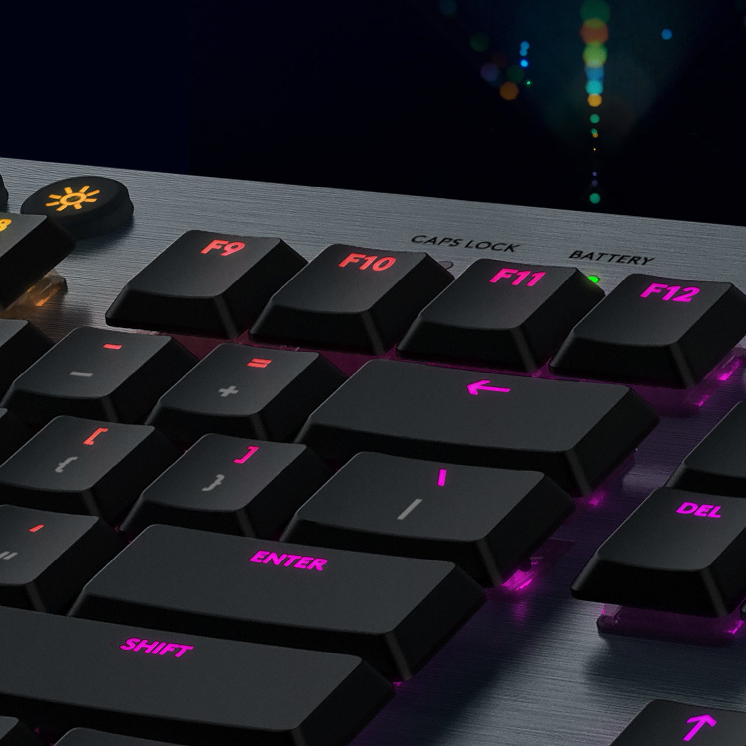 Logitech G G915 LIGHTSPEED – Gaming-Tastatur – Mechanisch, Bluetooth & 2,4 GHz (USB-A Empfänger) – Beleuchtet