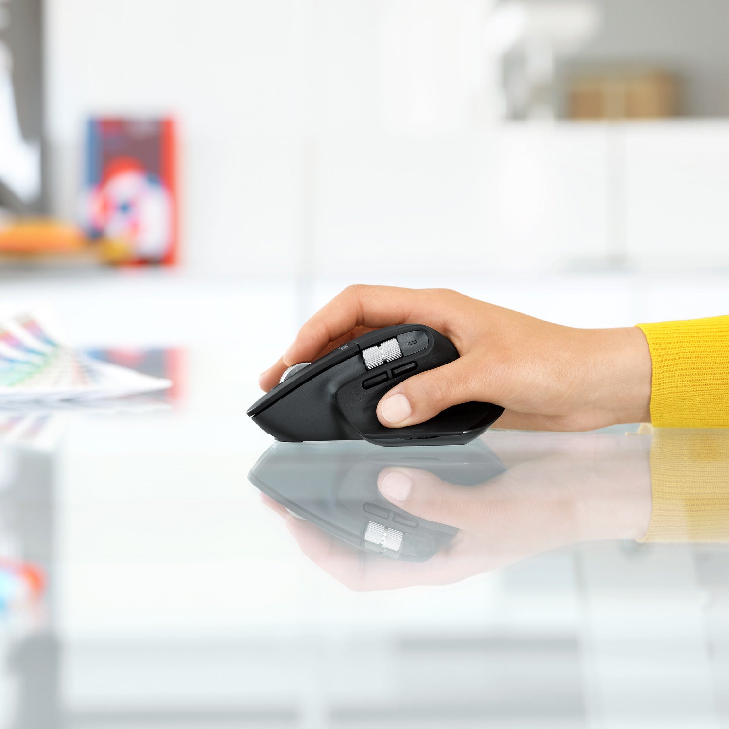 Logitech MX Master 3 Ergonomische Maus – Kabellos, Grau/Silber