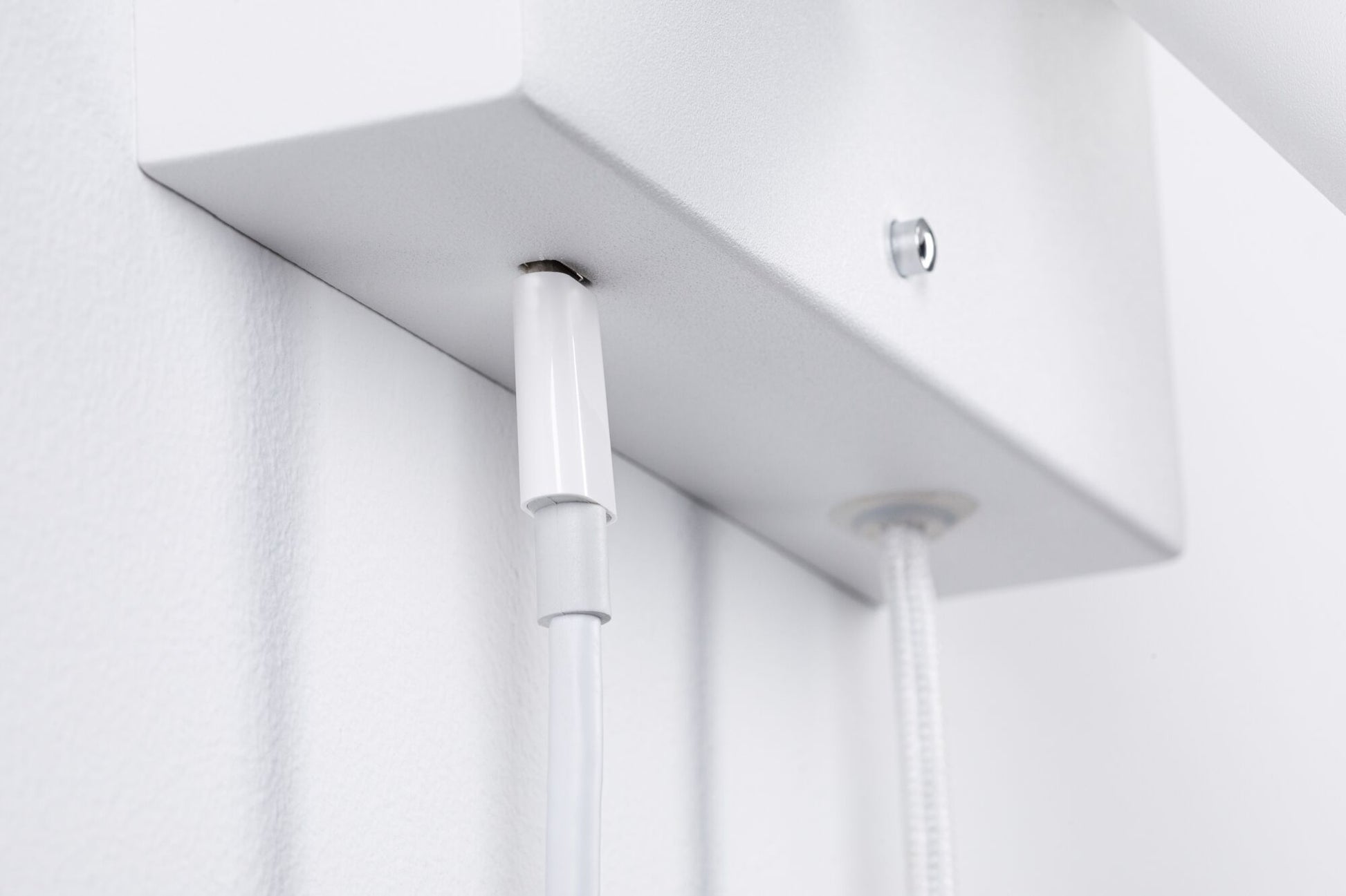 Paulmann LED Wandleuchte Jerik – 18,2 × 8,7 cm, 225 lm, 2,4 W, 3000 K, 3-Stufen-Dim, USB-C, weiss