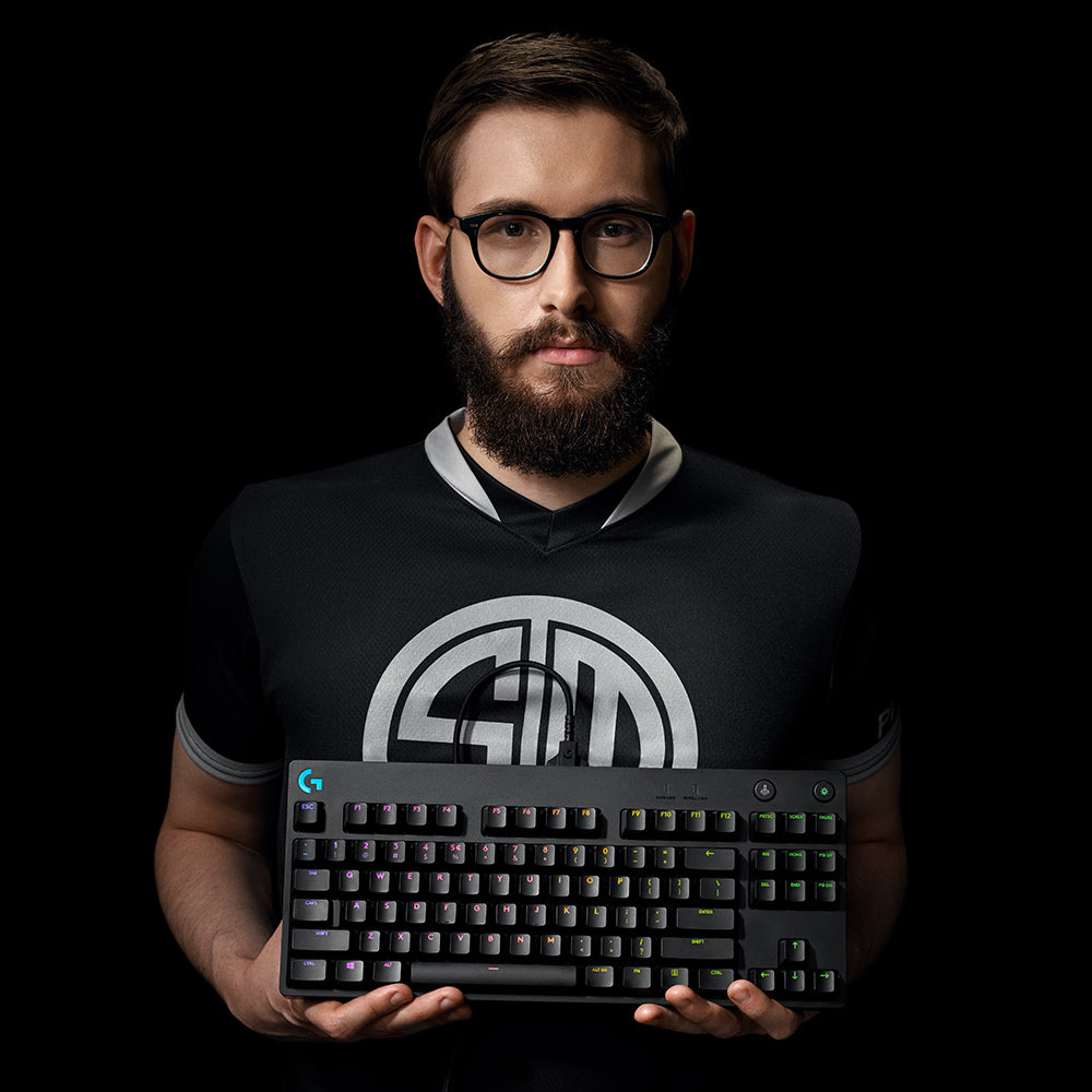 Logitech G PRO – Gaming-Tastatur TKL – Mechanisch – Kabelgebunden (USB) – RGB – QWERTY (US-INT) – Schwarz
