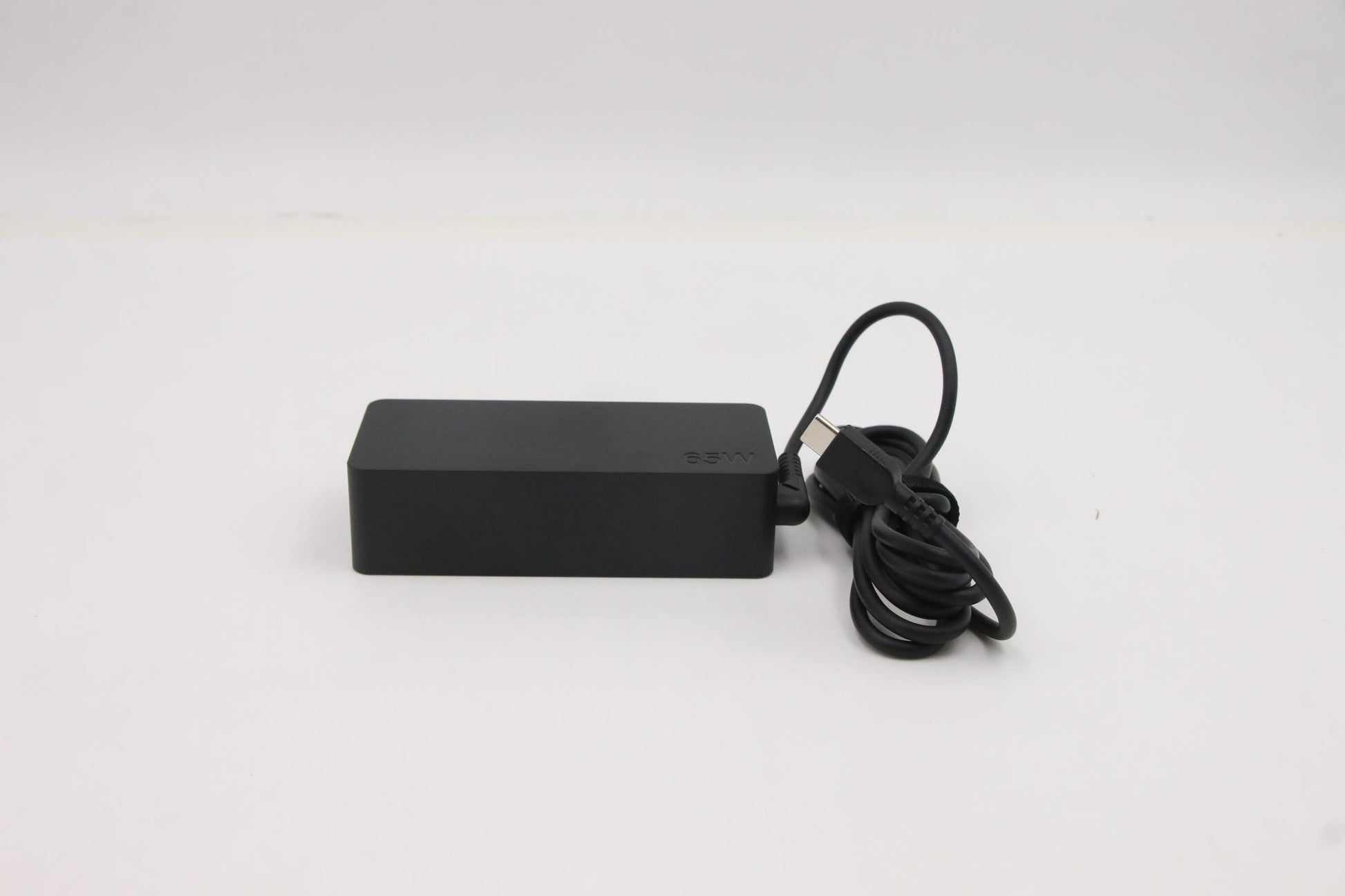 Lenovo 5A10W86295 Netzteil 65 W – 2 Ports – für Lenovo-Laptops – Schwarz