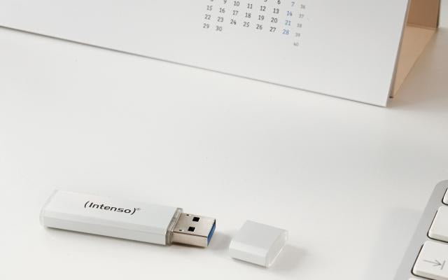 Intenso Alu Line 3×32 GB USB-Stick – USB 2.0, 28 MB/s Lesen, 6,5 MB/s Schreiben, Aluminium, Silber