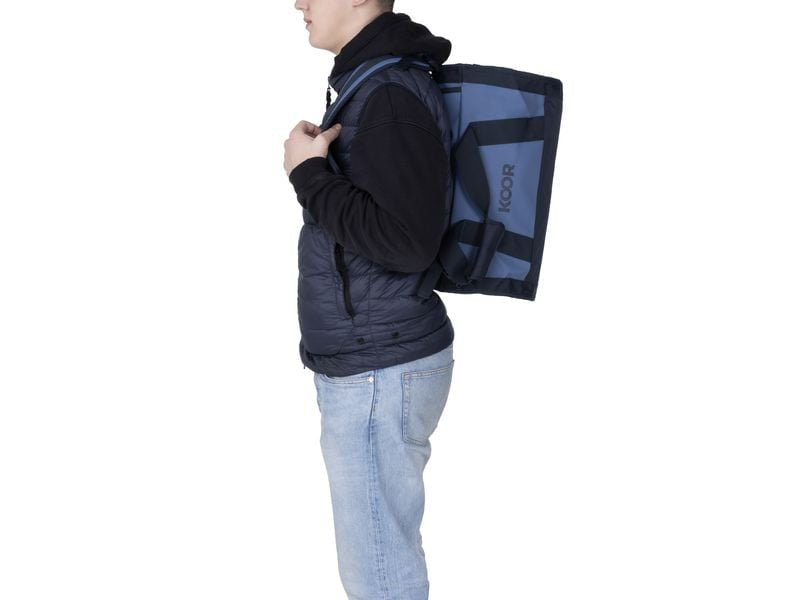 KOOR Sporttasche Misty Skies – 30 L, aus rPET, Blau, 30,5 × 40 × 50 cm