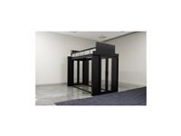 APC Türrahmen – 435 × 650 mm, Schwarz, für HyperPod