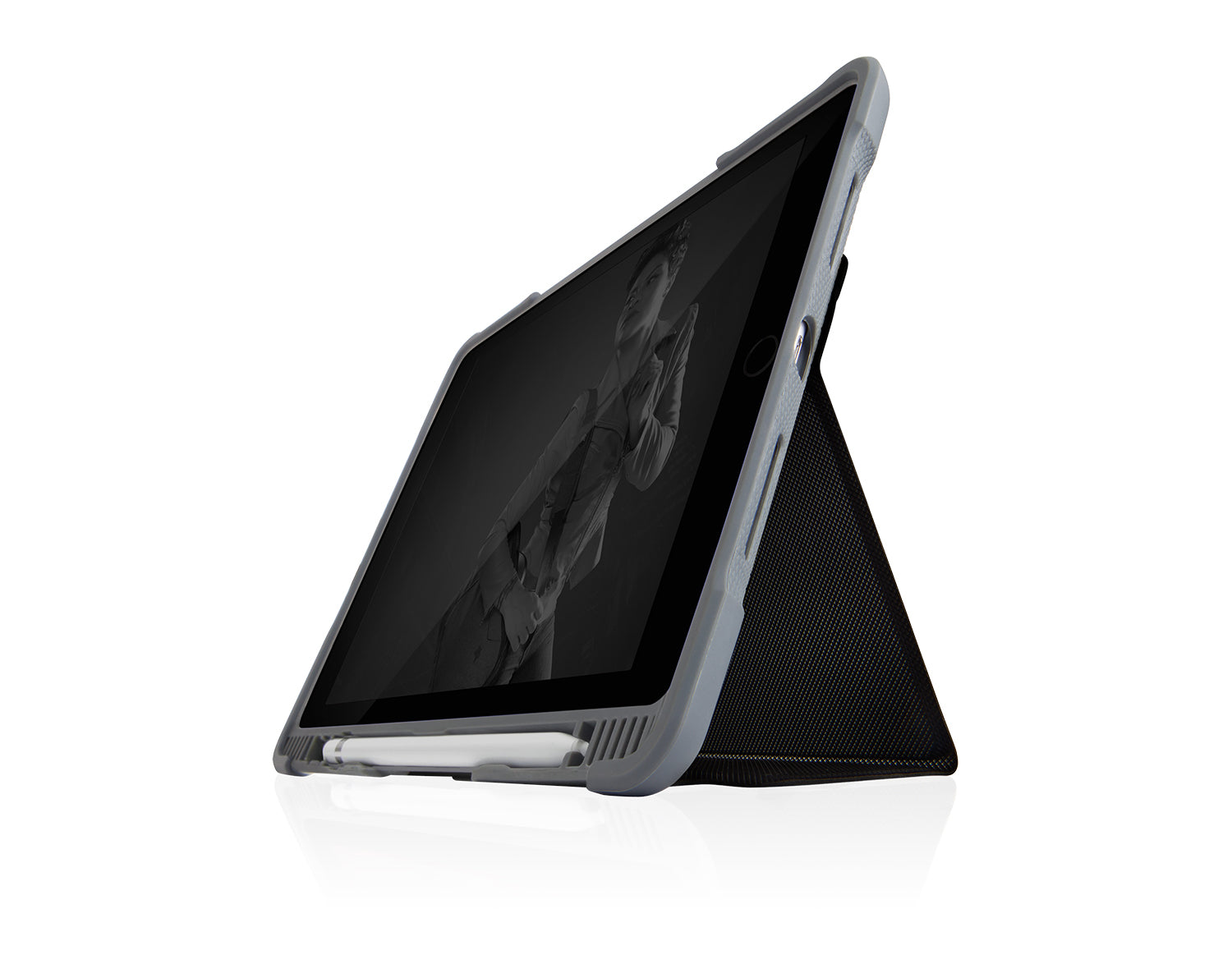 STM Tablet-Hülle für iPad 10,2" (7. Gen.) – Schwarz