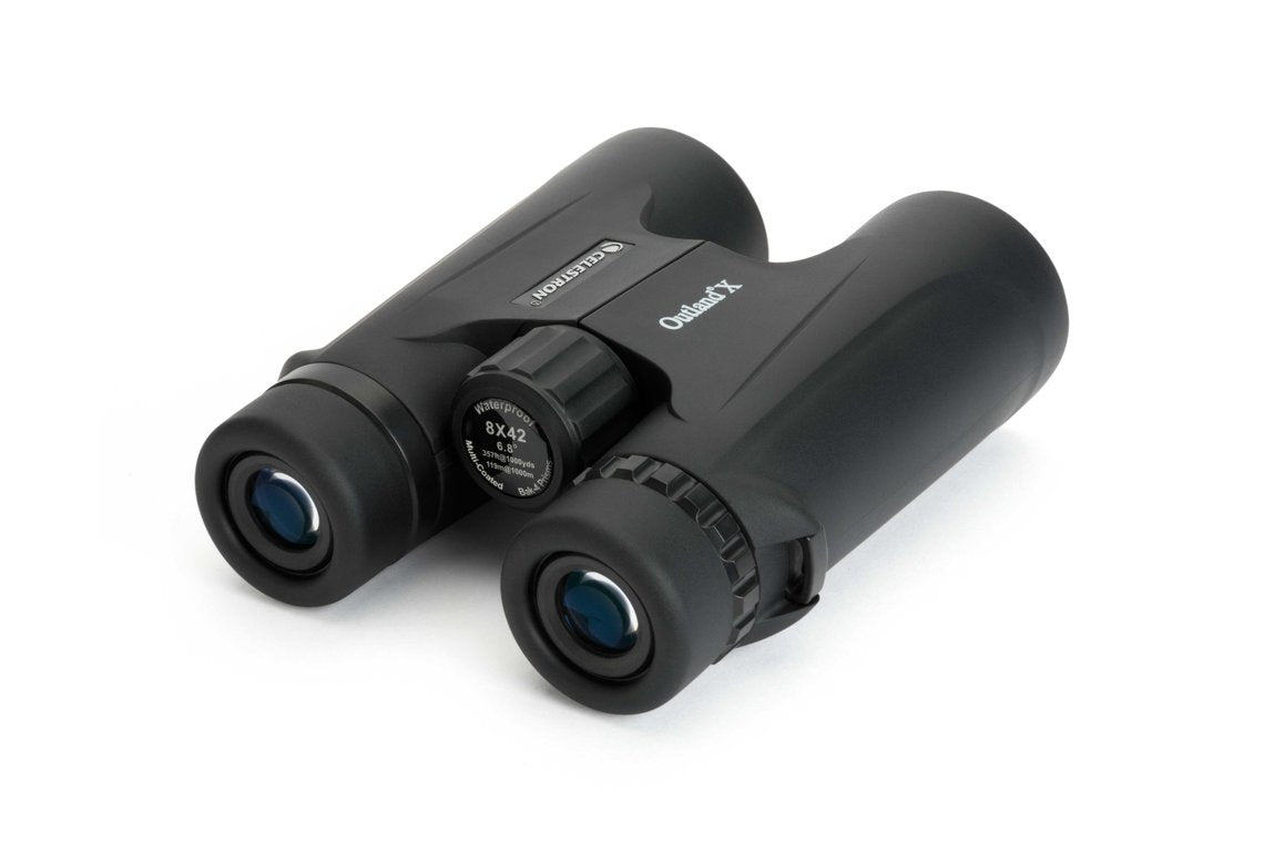Celestron Kompaktfernglas Outland X – 8×42 mm, schwarz