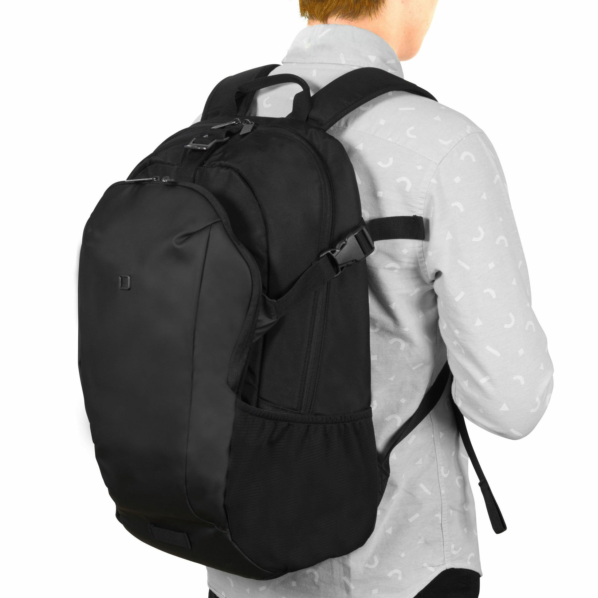 DICOTA GO Notebook-Rucksack bis 15,6" – 22 l, Polyester – Schwarz