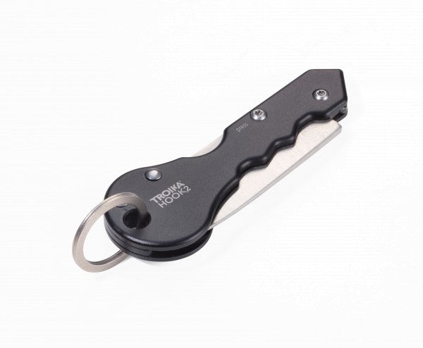 TROIKA Schlüsselanhänger Hook 2 – Schlüsselkette, Aluminium, Schwarz/Silber, 68 × 24 × 5 mm