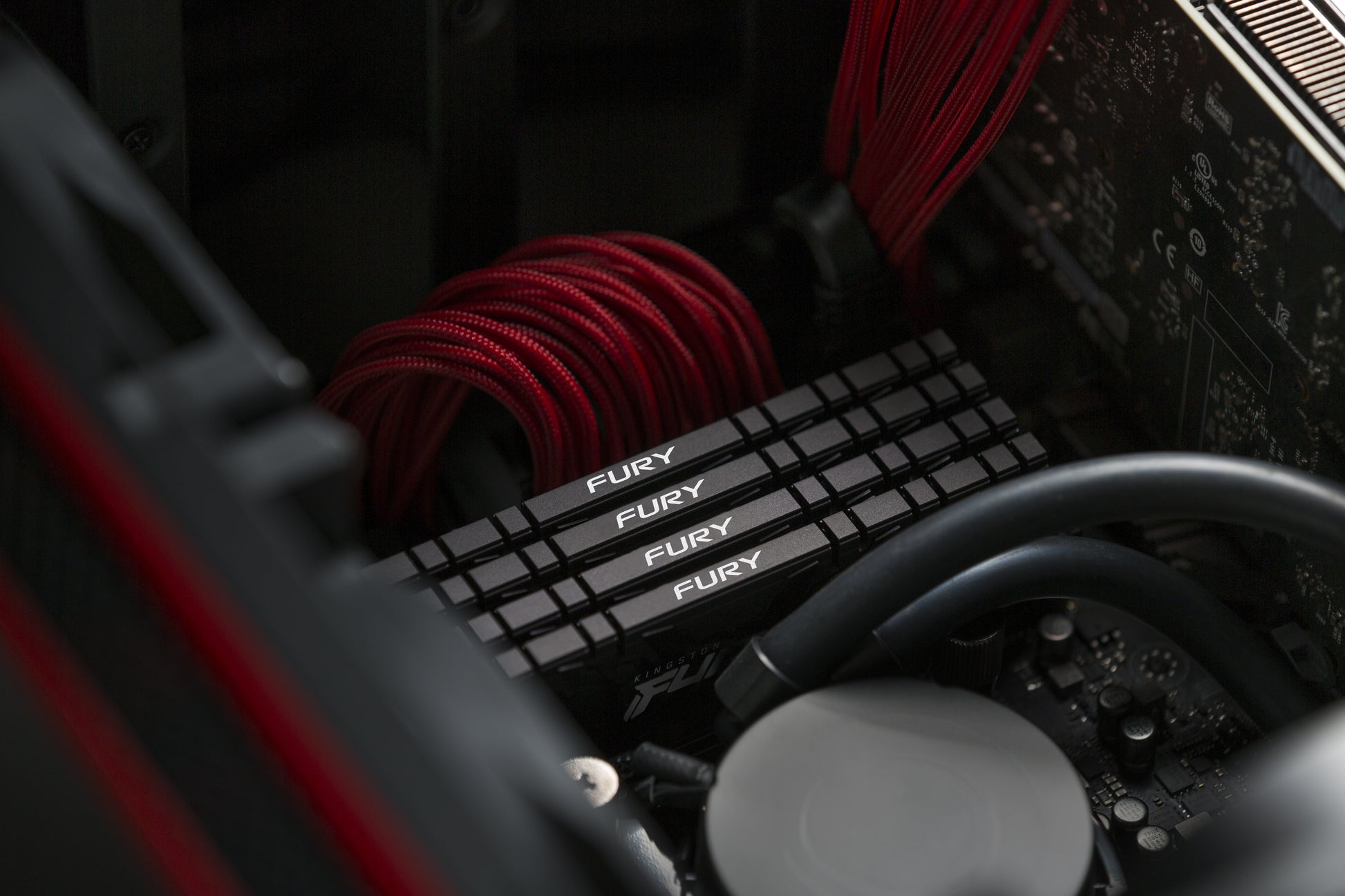 Kingston Technology Kingston FURY Renegade – 16 GB (2×8 GB) DDR4 3600 MT/s CL16, 288-poliger DIMM, XMP 2.0