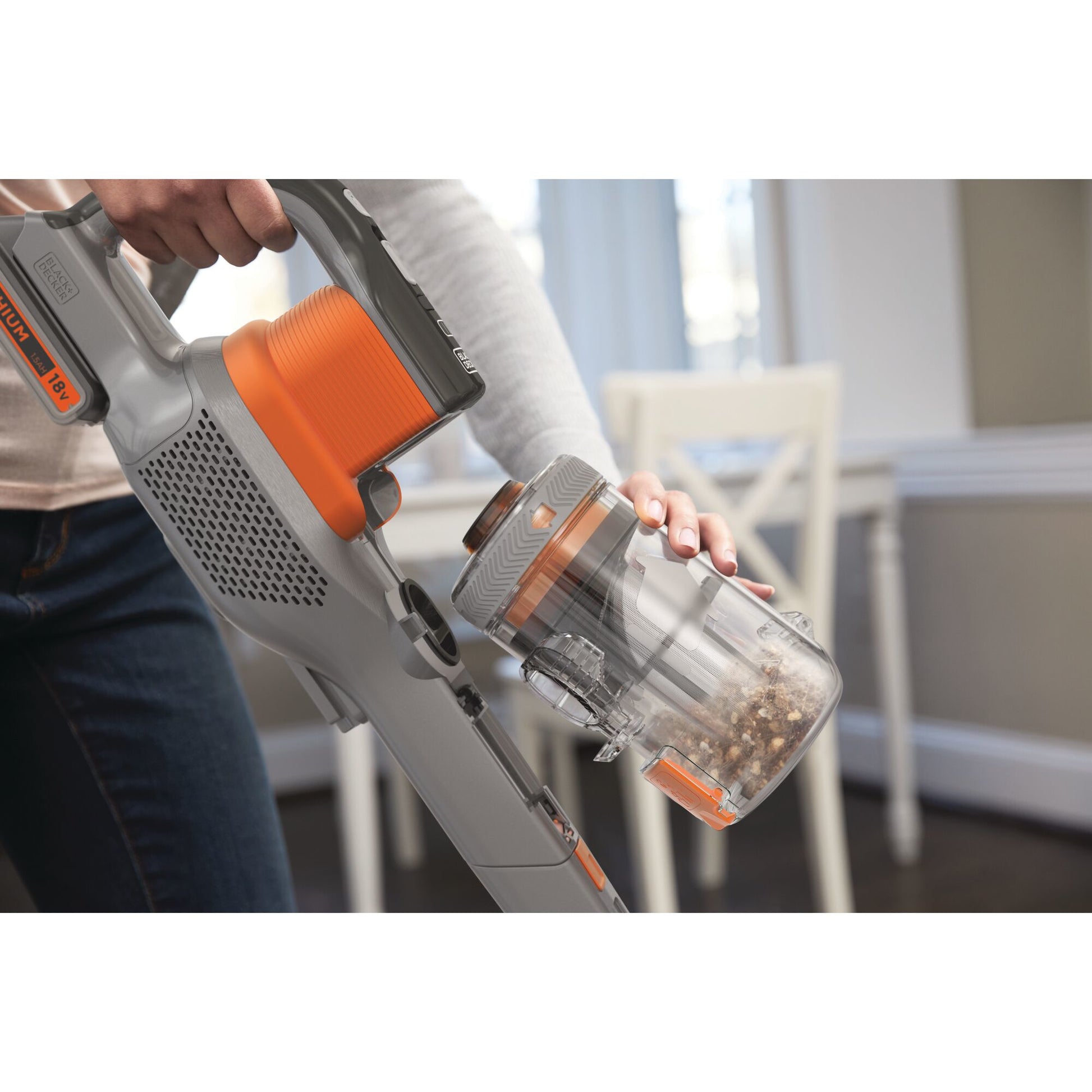 Black & Decker BLACK+DECKER Stabstaubsauger BHFEV182C-QW – 2-in-1, 2000 mAh, 0,7 l, Akkubetrieb