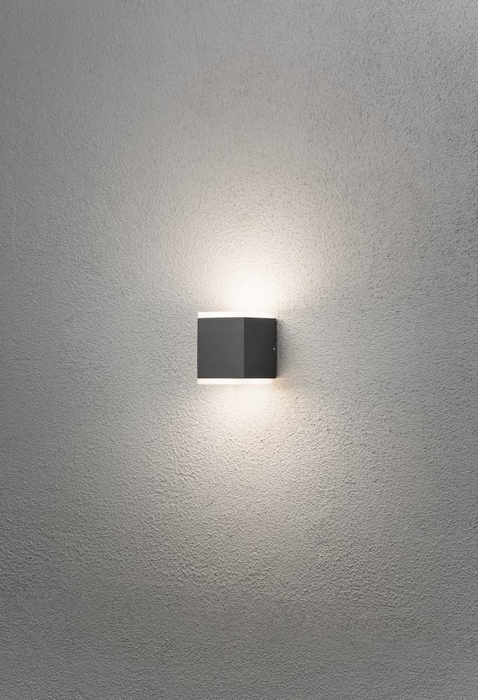 Konstsmide Aussenwandleuchte – 1100 lm, 12 W, Warmweiss, 3000 K, IP54, Netzbetrieb, Anthrazit, Aluminium