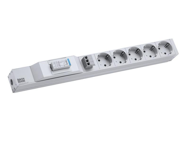 Bachmann 19" Steckdosenleiste, 5× Schuko (Typ F), mit Citel Überspannungsschutz, 2 m, CEE 7/7 Stecker abgewi