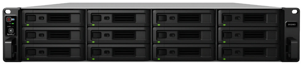 Synology SA3200D – 12-Bay Rack 2U NAS – Intel Xeon D-1521, 8 GB RAM, 10GbE, DSM, für 2,5"/3,5" HDD/SSD, SAS