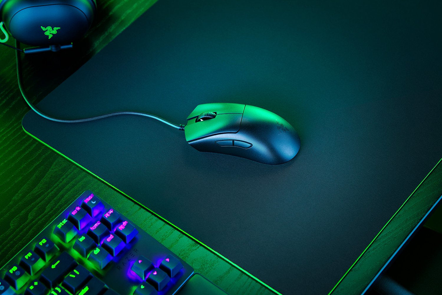 Razer DeathAdder V3 Gaming-Maus – kabelgebunden, für Rechtshänder, umschaltbare DPI-Auflösung, schwarz