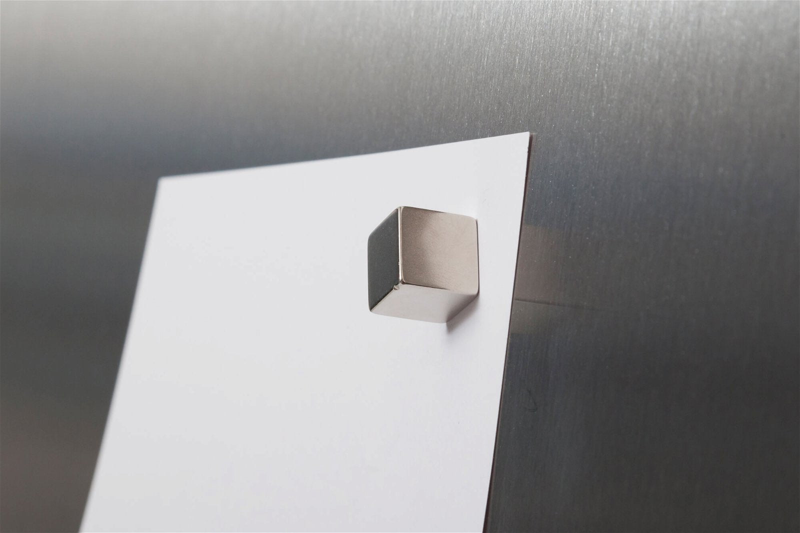 MAUL Magnetwürfel – 15 × 15 × 15 mm – 1 Stück, vernickelt, Neodym