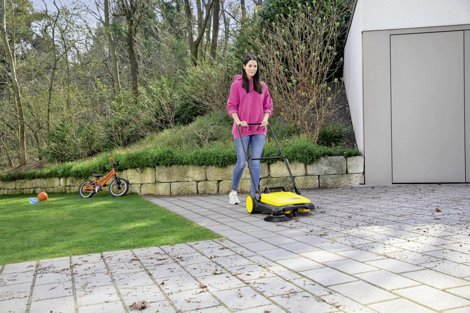 Kärcher Kehrmaschine S 4 – 51 cm, manuell, 20 l, gelb/schwarz