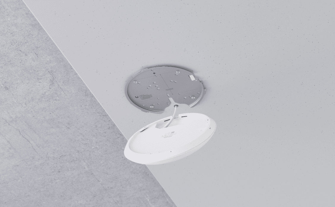 Ubiquiti UniFi U7 Pro – Wi-Fi 7 Access Point, Tri-Band (2,4/5/6 GHz), 2,5GbE, PoE+, Decke/Wand, Weiss