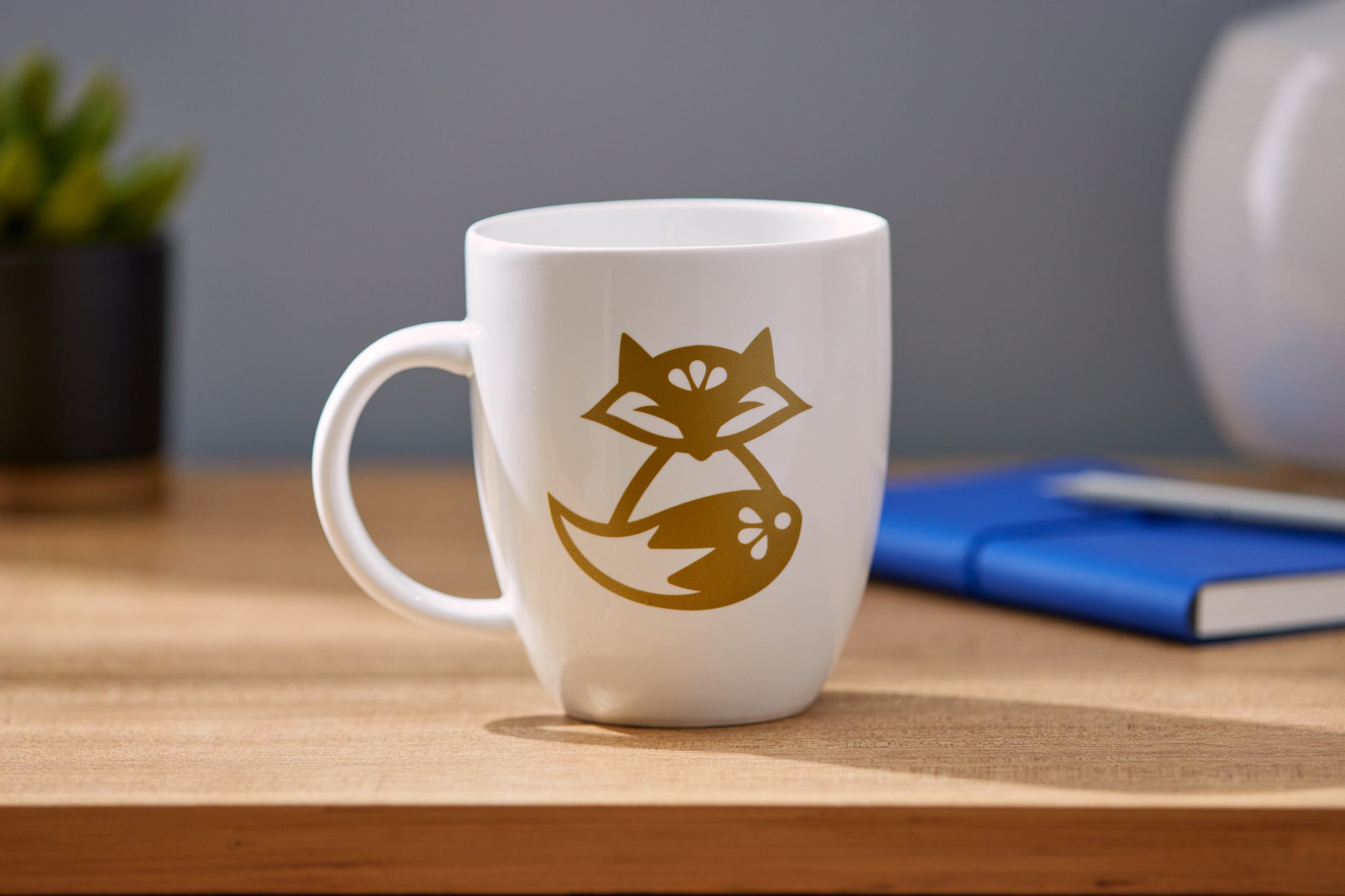 Cricut Glänzende Vinylfolie – Gold – 13,9 × 121,9 cm – für Cricut Joy Schneideplotter