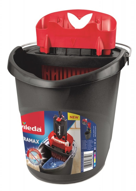 Vileda Flachwischer UltraMax – Mikrofaser – Schwarz/Rot – 3-tlg.