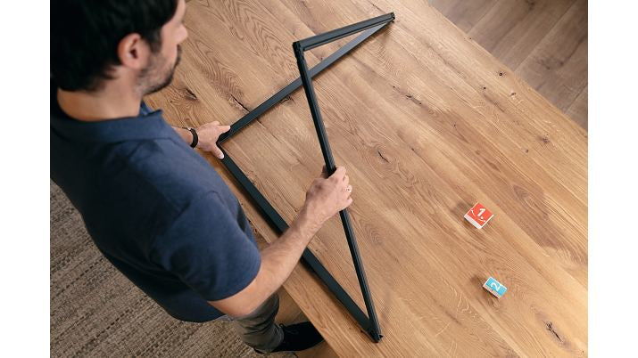 tesa Fliegengitter, faltbar – für Fenster – 80 × 80 bis 140 × 140 cm – weiss