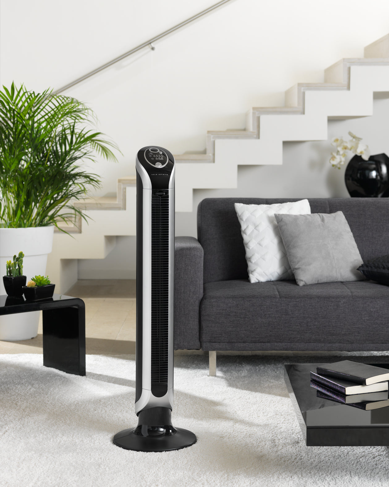 Rowenta Turmventilator Eole Infinite VU6670 – 40 W, 3 Stufen, oszillierend, Timer, Fernbedienung, 45 dB(A)