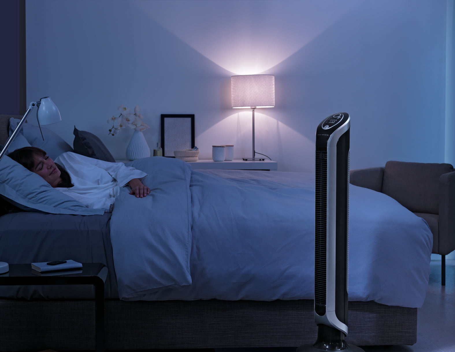 Rowenta Turmventilator Eole Infinite VU6670 – 40 W, 3 Stufen, oszillierend, Timer, Fernbedienung, 45 dB(A)