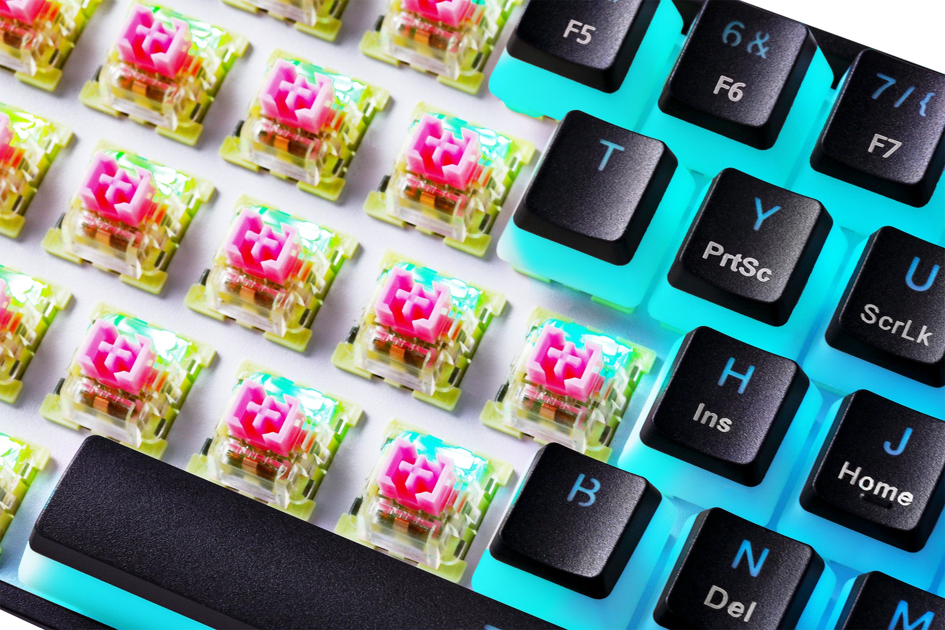 Deltaco Gaming GAM-075V2 – Gaming-Tastatur 60% – Mechanisch – USB-C – RGB – QWERTZ (CH) – Schwarz