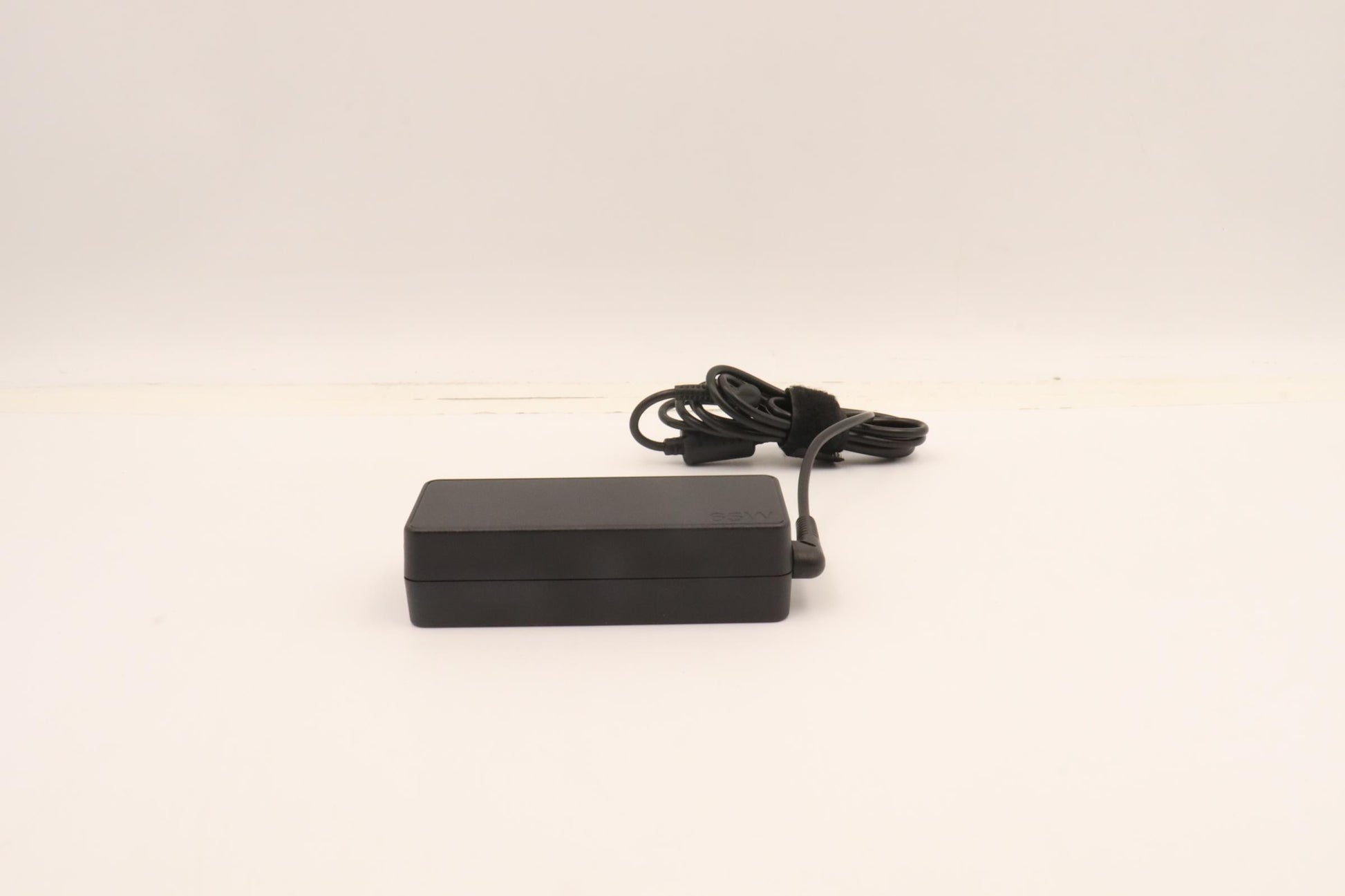 Lenovo 5A11H02883 Netzteil 65 W – 20 V/3,25 A – für Laptop – Schwarz
