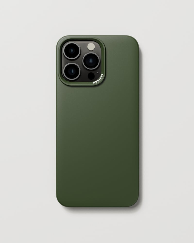 Nudient Thin Case – Backcover – für Apple iPhone 15 Pro Max, MagSafe, Silikon, Pine Green