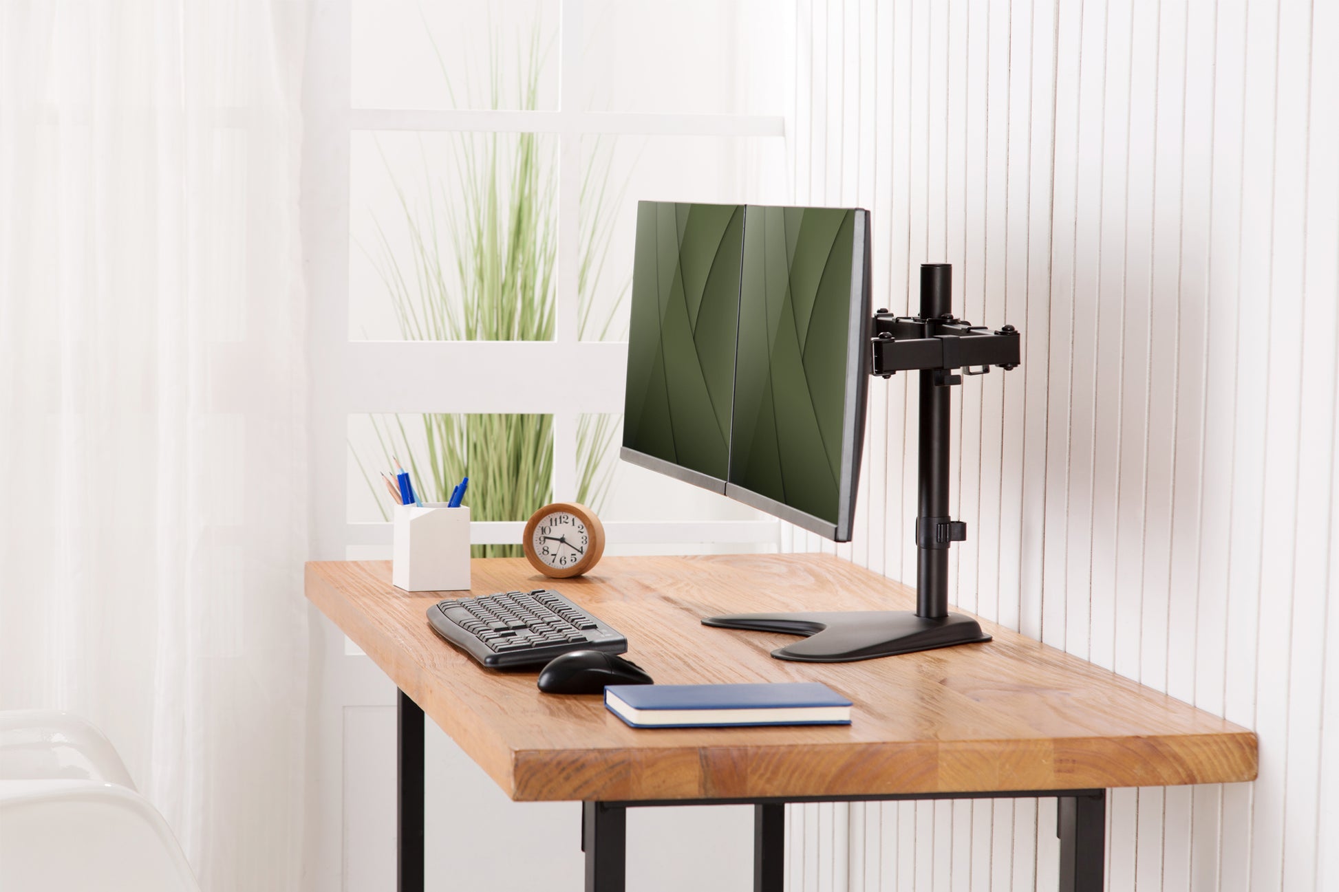 Digitus Monitorhalterung, 2 Monitore, Standfuss, bis 32", 8 kg, Schwarz