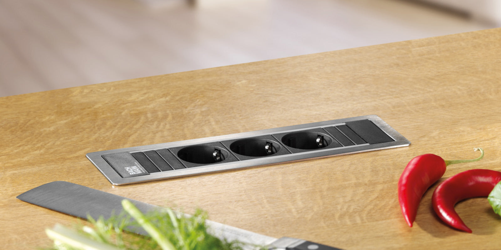 Bachmann POWER FRAME Steckdoseneinheit – 3×T13 (10 A), USB‑A 5 V/3,1 A, Einbau