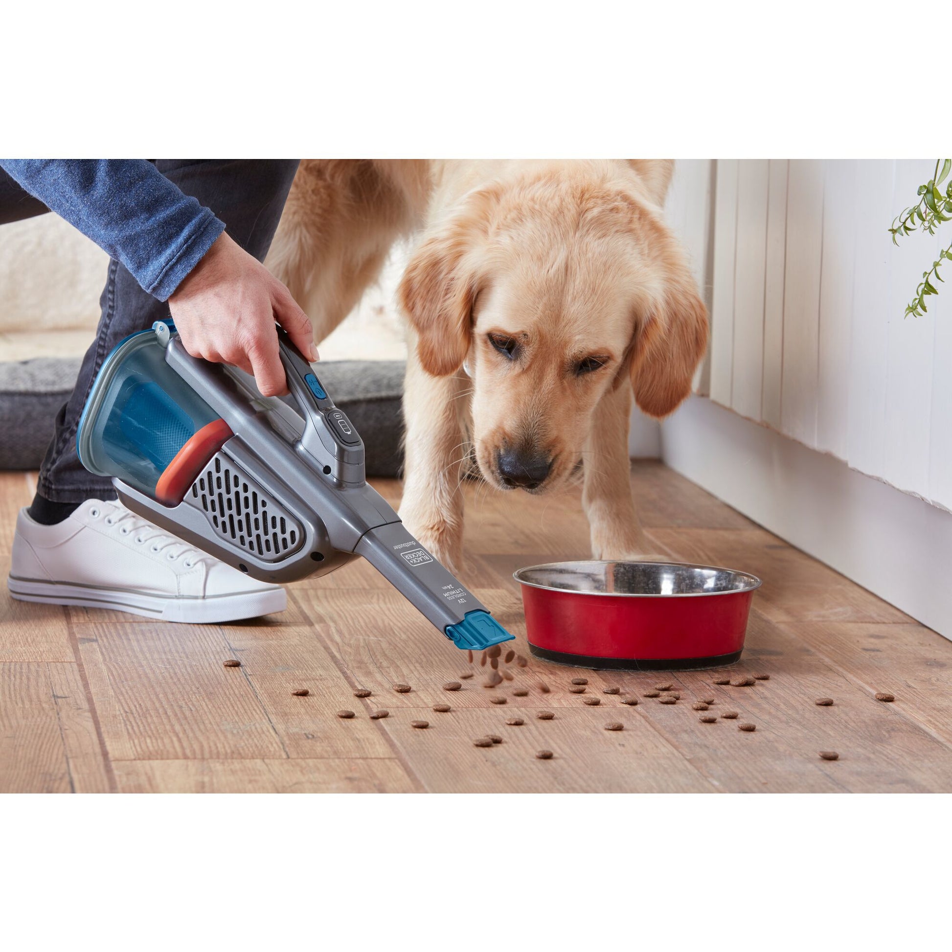 Black & Decker BLACK+DECKER Handstaubsauger – 0,7 l, Akkubetrieb, 2 Stufen, 12 V