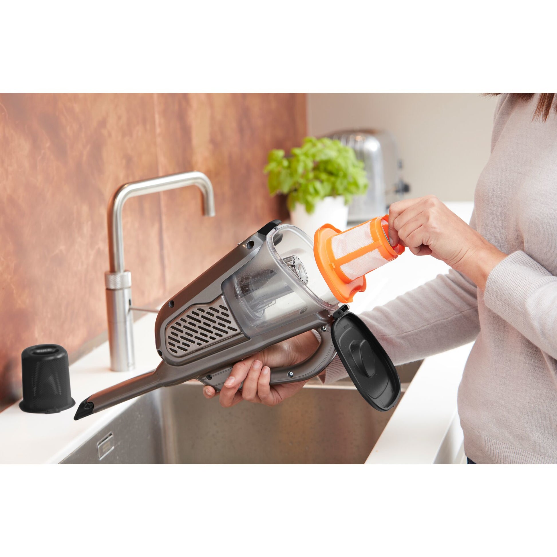 Black & Decker BLACK+DECKER Handstaubsauger JF – 2000 mAh, 0,7 l, Akkubetrieb, 2 Stufen