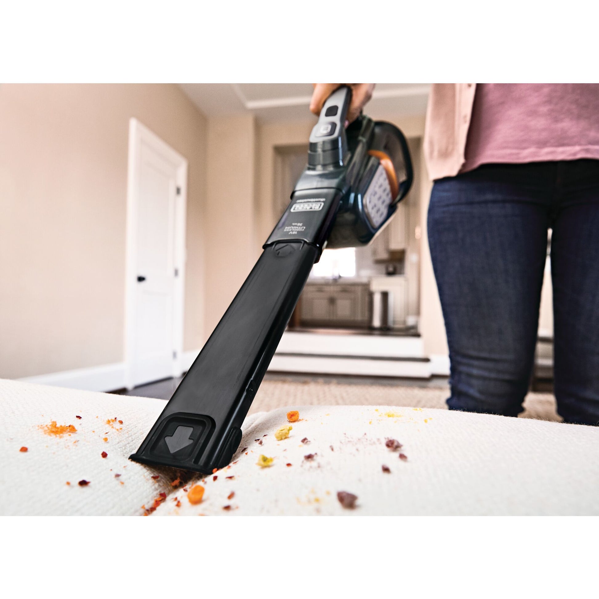 Black & Decker BLACK+DECKER Handstaubsauger JF – 2000 mAh, 0,7 l, Akkubetrieb, 2 Stufen