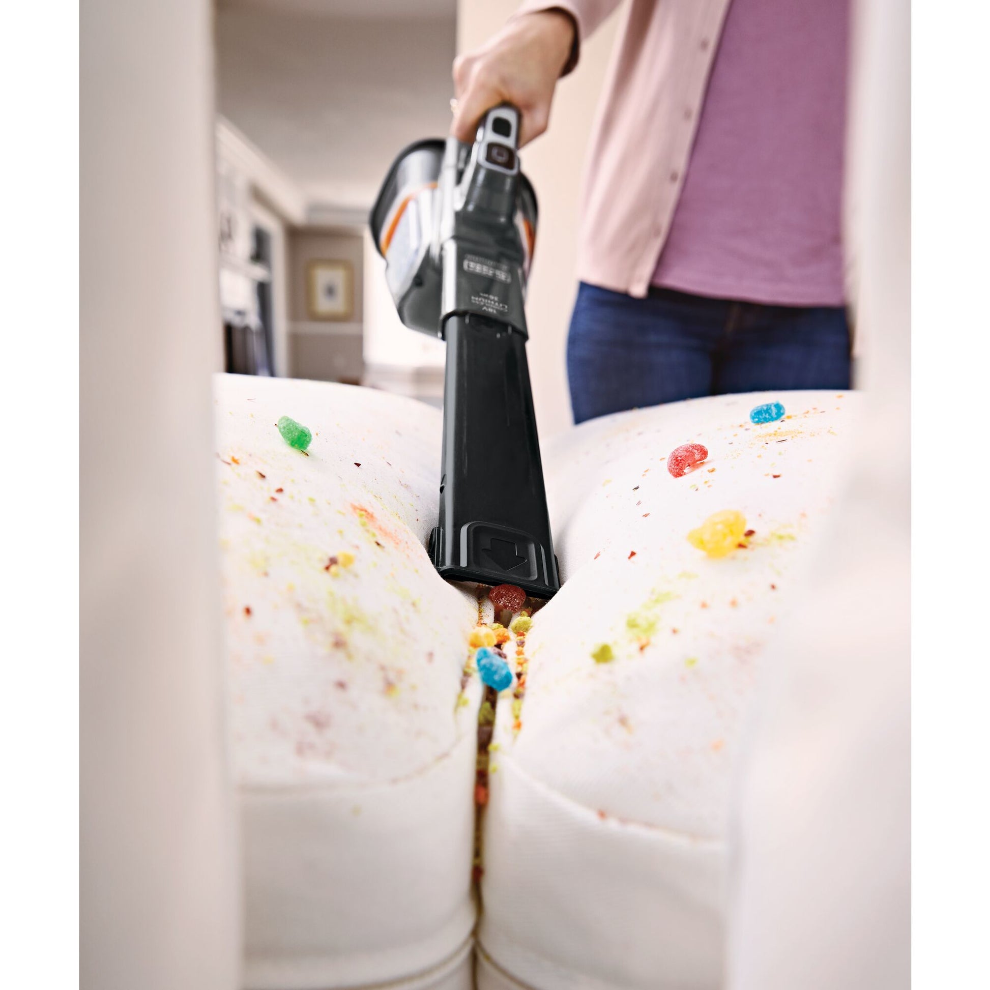 Black & Decker BLACK+DECKER Handstaubsauger JF – 2000 mAh, 0,7 l, Akkubetrieb, 2 Stufen