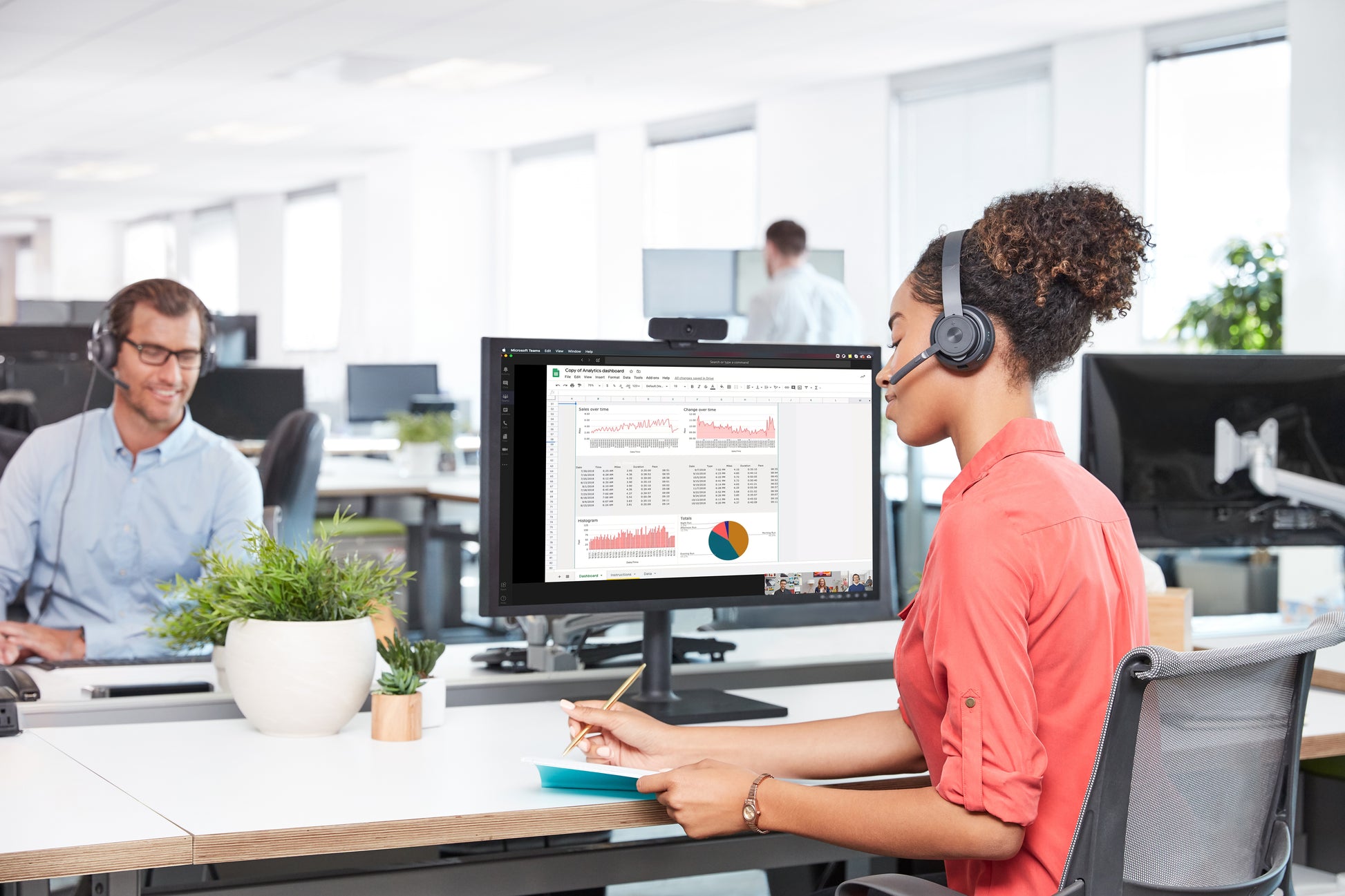 Logitech Zone Teams – Duo Headset – Bluetooth, USB-C – für Microsoft Teams – Graphit – bis 15 h