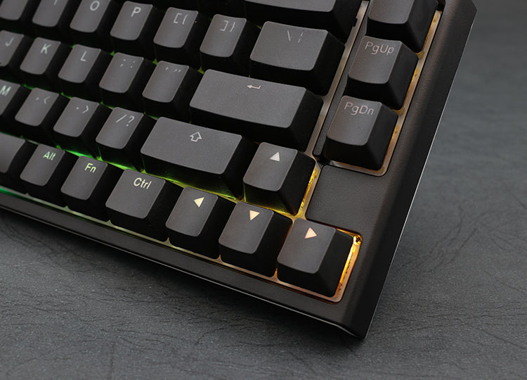 Ducky ONE 2 SF – Tastatur 65% – Mechanisch (Cherry MX Brown), RGB – Verkabelt USB-C – QWERTZ (CH)