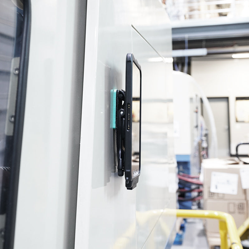 RAM Mounts Tablet-Ständer für Tablets – magnetisch, mit Handschlaufe – Schwarz/Grün