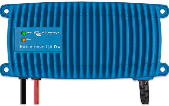 Victron Energy BPC121531034R Auto-Ladegerät 180 W – für Blei (Pb), Personenwagen – Blau