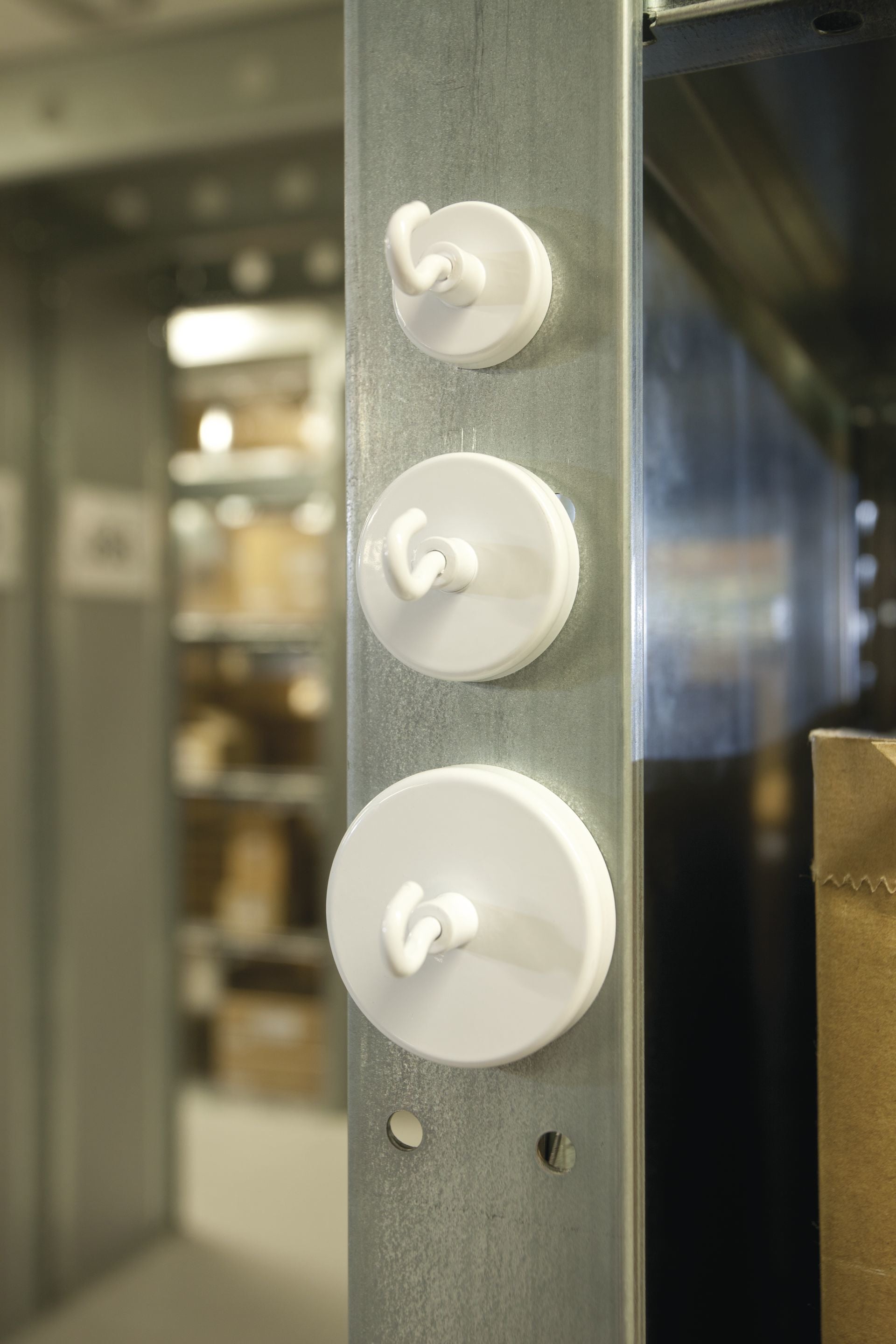 Magnetoplan Hakenmagnet – Ø 25 mm – 1 Stk., weiss