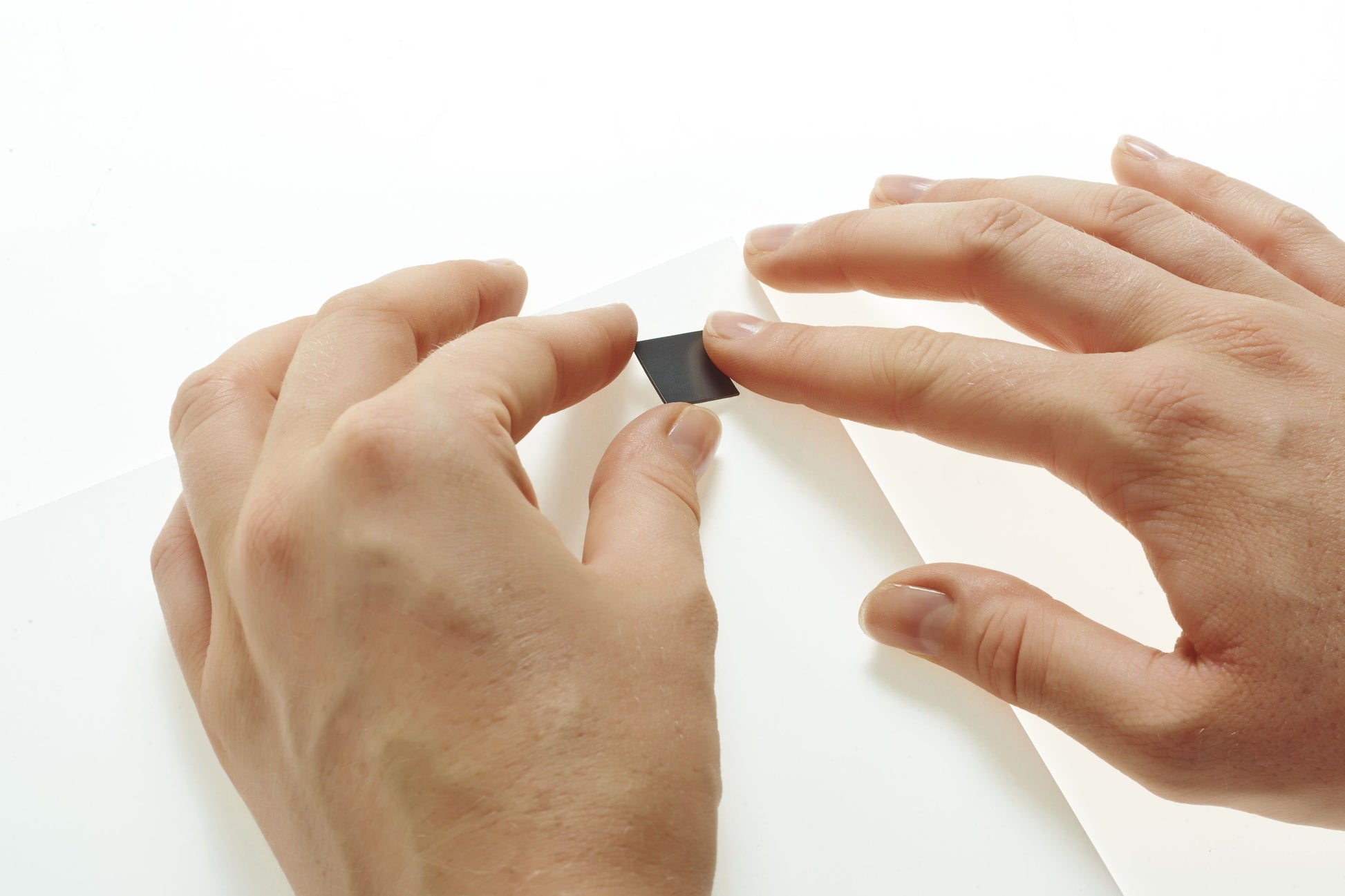 Magnetoplan Tafelmagnet Takkis – 20×20 mm – selbstklebend – schwarz – 60 Stk.