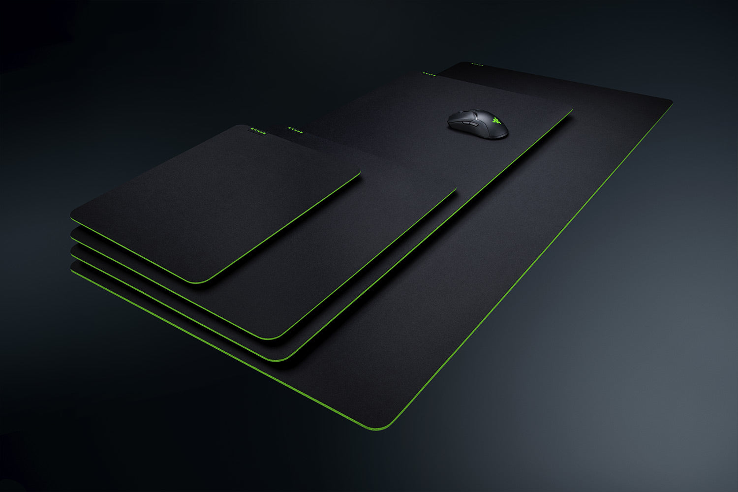Razer Gigantus V2 XXL – Gaming-Mauspad – 940 × 410 mm, Gummi, Schwarz