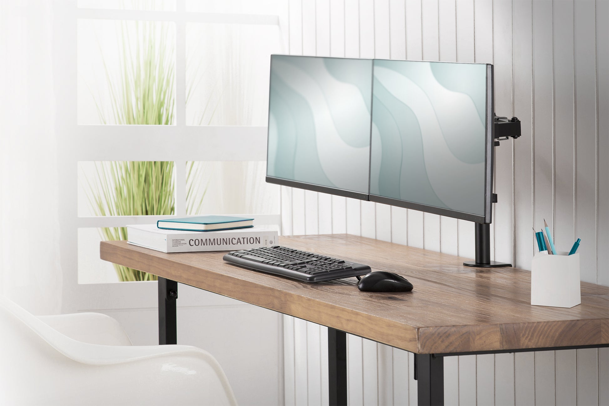 Digitus UNIVER – Tischhalterung, 2 Monitore, Tischklemme, bis 32", 8 kg, Schwarz